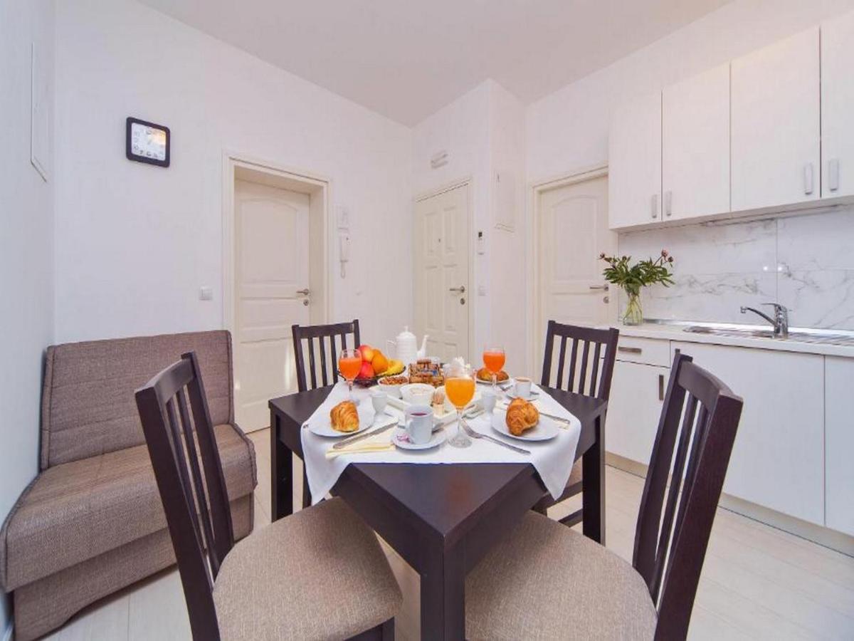 4B Apartments ดูบรอฟนิก ภายนอก รูปภาพ
