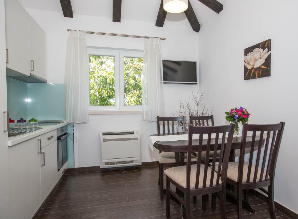 4B Apartments ดูบรอฟนิก ภายนอก รูปภาพ
